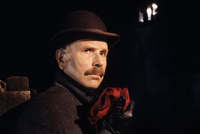 The Return of Sherlock Holmes - The Man with the Twisted Lip - Kuvat elokuvasta