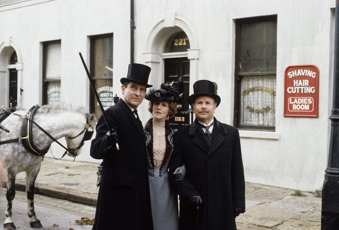 The Return of Sherlock Holmes - Season 1 - The Second Stain - Photos