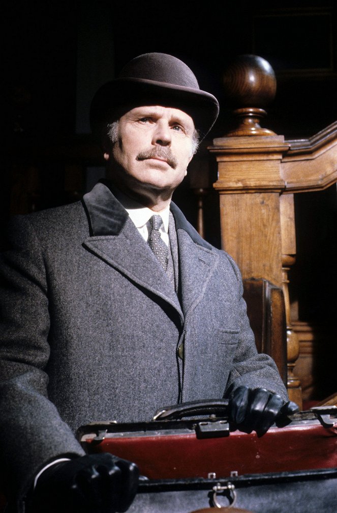 The Return of Sherlock Holmes - Season 1 - The Empty House - Kuvat elokuvasta