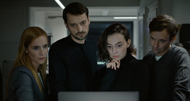 Hranice lásky - De la película - Hana Vagnerová, Matyáš Řezníček, Beáta Kaňoková, Jiří Rendl