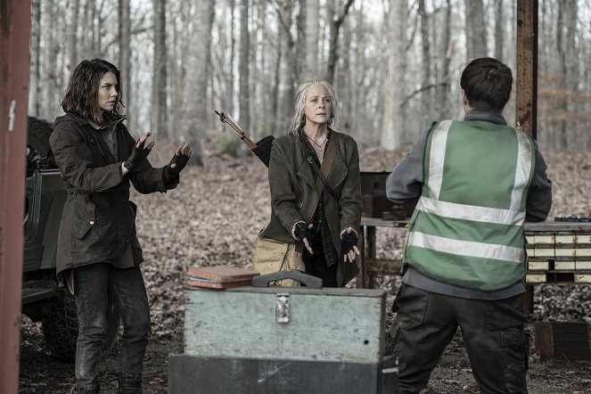 The Walking Dead - Outpost 22 - Photos - Lauren Cohan, Melissa McBride
