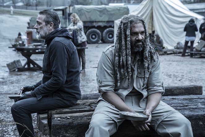 The Walking Dead - Außenposten 22 - Filmfotos - Jeffrey Dean Morgan, Khary Payton