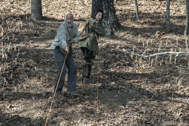 Tales of the Walking Dead - Amy/Dr. Everett - Photos