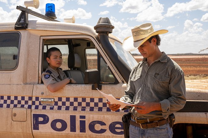 Mystery Road: The Series - Episode 3 - Z filmu