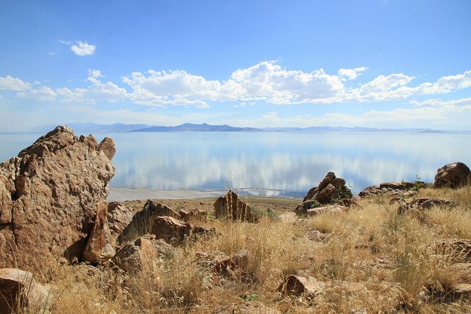 Secret Life of Lakes - The Great Salt Lake, the Dead Sea of North America - Photos