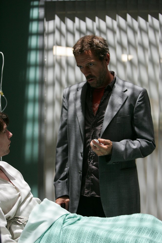 Doktor House - Keljfeljancsi - Filmfotók - Hugh Laurie