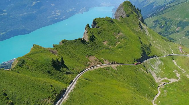 Spektakuläre Bergbahnen der Schweiz - Brienzer Rothorn – die Charmante - Kuvat elokuvasta