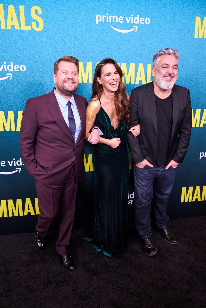 Ssaki - Z imprez - "Mammals" red carpet premiere and screening at The West Hollywood EDITION on November 02, 2022 in West Hollywood, California