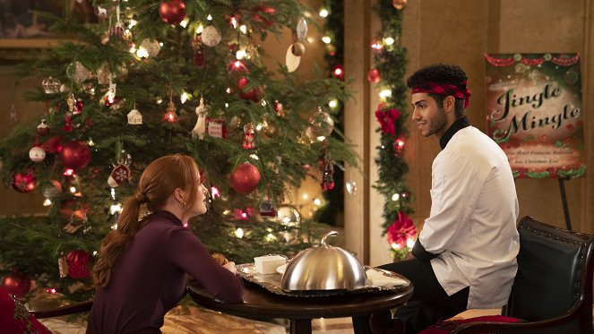 Hotel for the Holidays - Photos