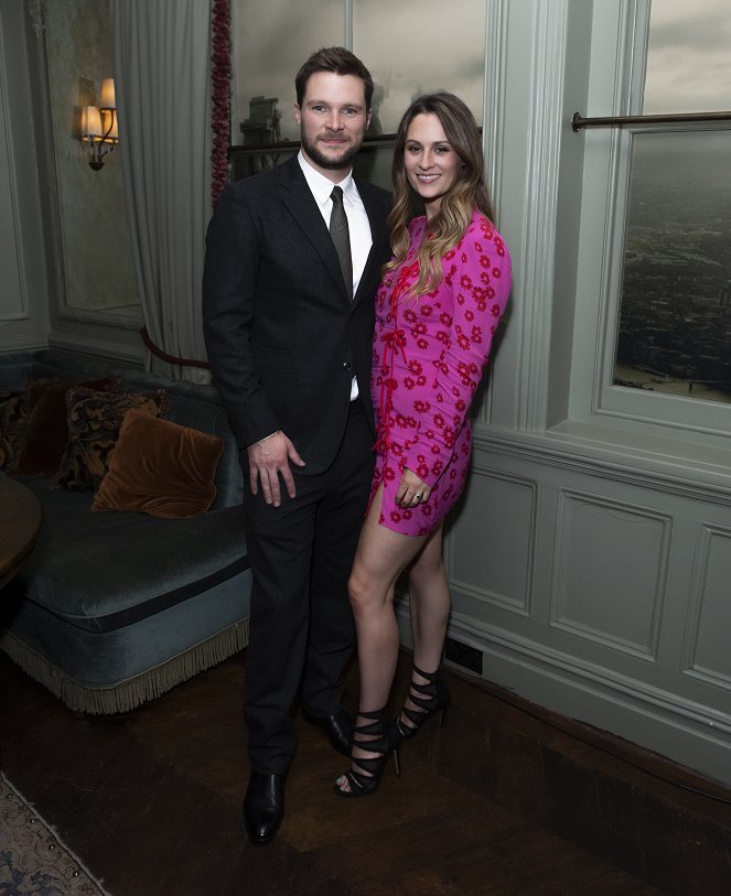Médium - Z akcí - Special screening of The Peripheral at the Odeon Luxe West End, Leicester Square, London - Jack Reynor