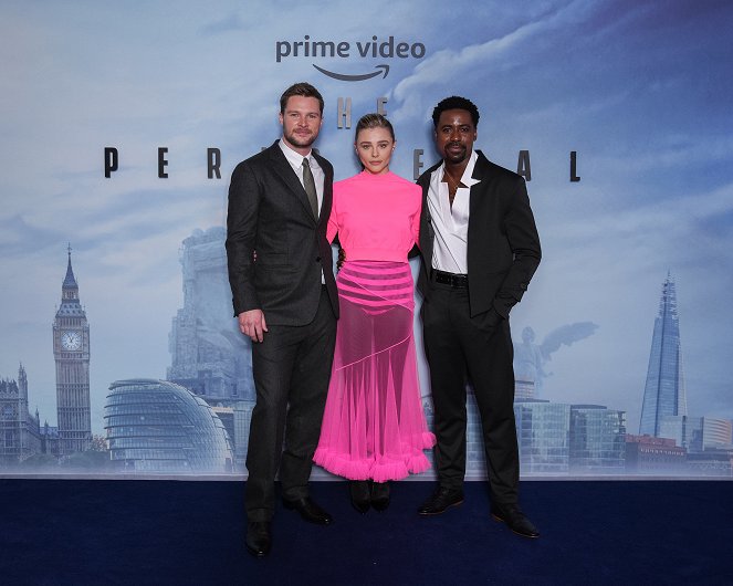 The Peripheral - Eventos - Special screening of The Peripheral at the Odeon Luxe West End, Leicester Square, London - Jack Reynor, Chloë Grace Moretz, Gary Carr