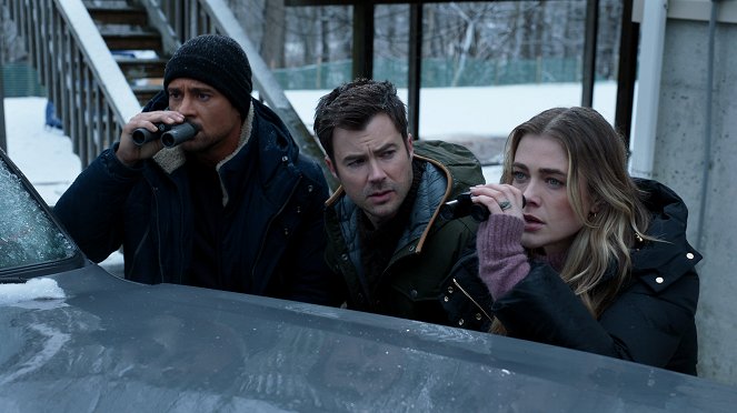 Manifest - Squawk - Van film - J.R. Ramirez, Matt Long, Melissa Roxburgh