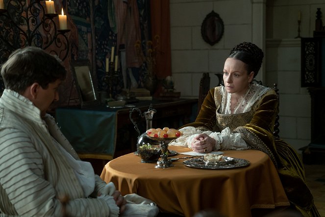 The Serpent Queen - Season 1 - The First Regency - Photos