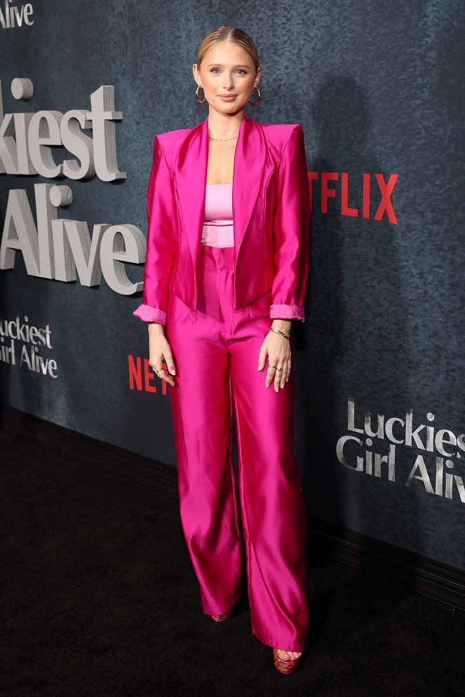 Nejšťastnější holka pod sluncem - Z akcií - Luckiest Girl Alive NYC Premiere at Paris Theater on September 29, 2022 in New York City - Alexandra Beaton