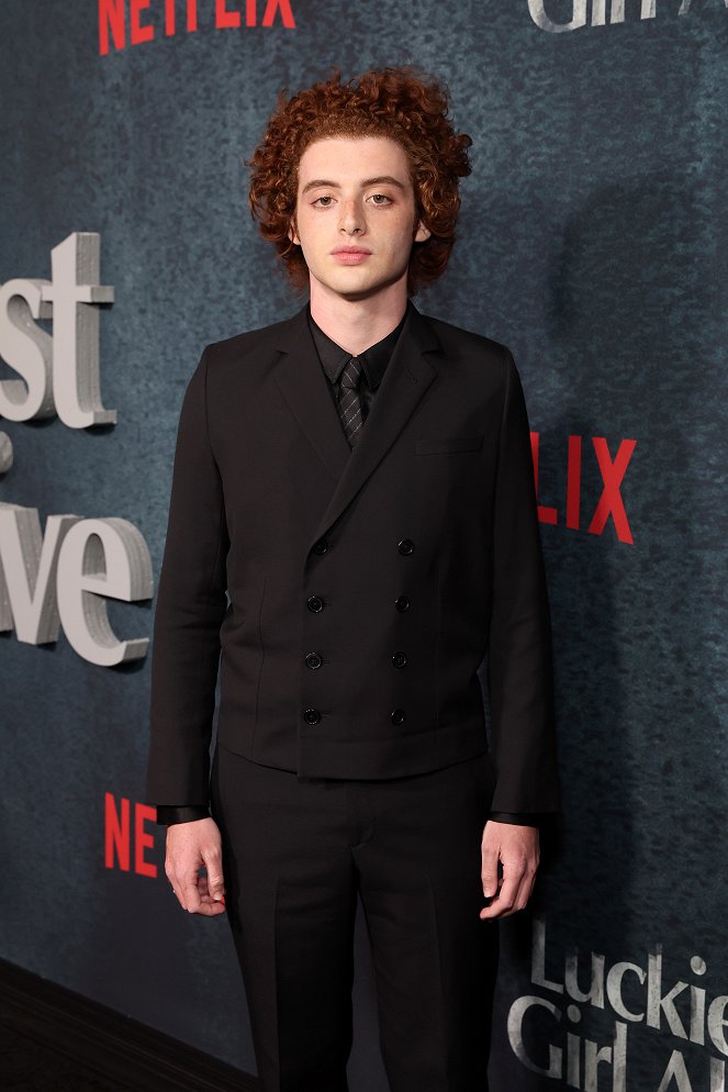 A Rapariga Mais Sortuda do Mundo - De eventos - Luckiest Girl Alive NYC Premiere at Paris Theater on September 29, 2022 in New York City - Thomas Barbusca