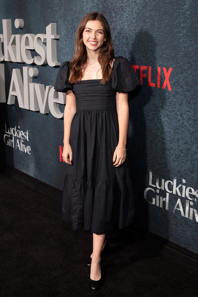 Nejšťastnější holka pod sluncem - Z akcí - Luckiest Girl Alive NYC Premiere at Paris Theater on September 29, 2022 in New York City - Samantha Dockser