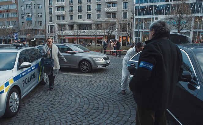 Případy 1. oddělení - Loterie - Filmfotók - Sabina Remundová