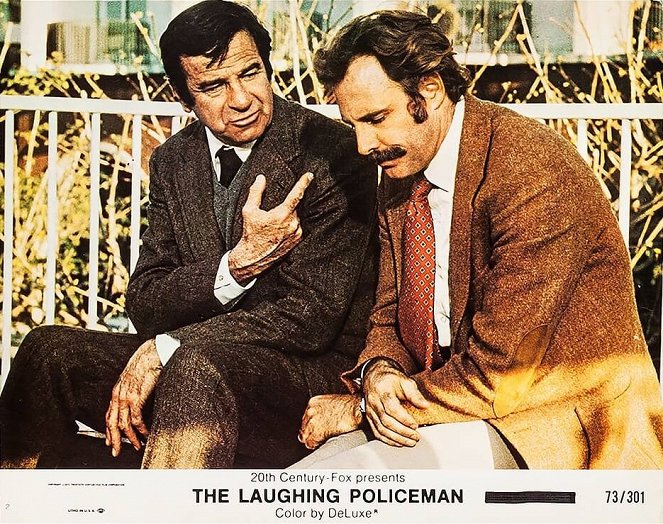 Smějící se policajt - Fotosky - Walter Matthau, Bruce Dern