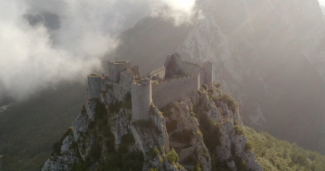 Châteaux-forts : Les origines - Z filmu