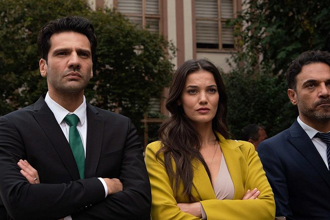 Yargı - Episode 9 - Kuvat elokuvasta - Kaan Urgancıoğlu, Pınar Deniz
