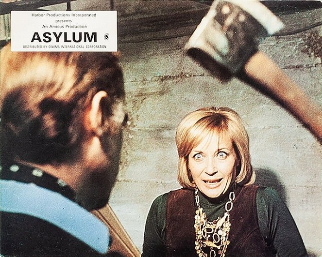 Asylum - Irrgarten des Schreckens - Lobbykarten - Sylvia Syms