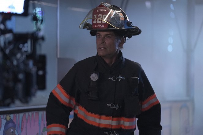 9-1-1: Lone Star - The New Hotness - Making of - Rob Lowe
