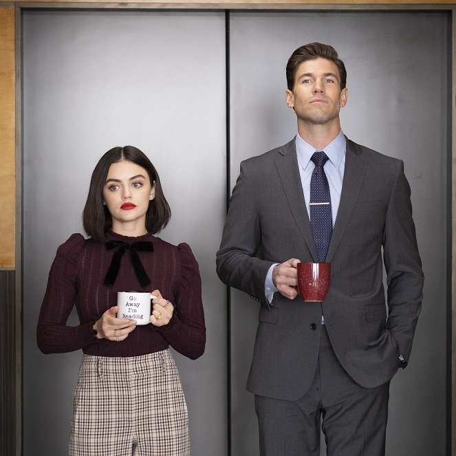 The Hating Game - Promokuvat - Lucy Hale, Austin Stowell