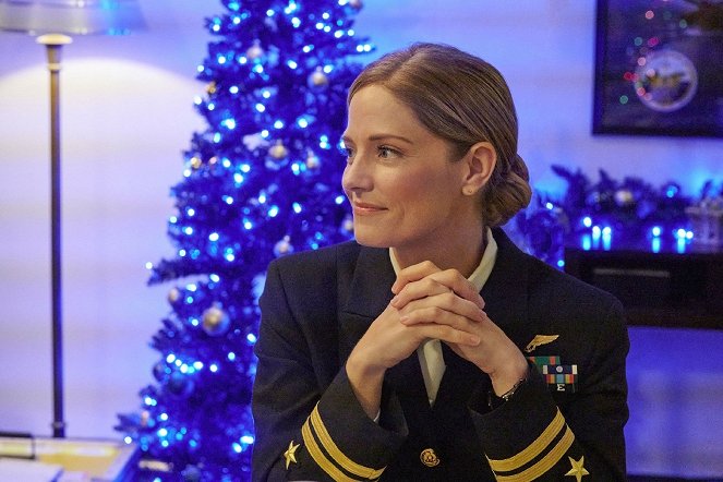 USS Christmas - De la película - Stefanie Butler