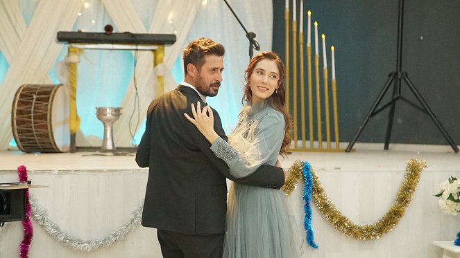 Gönül Dağı - Season 3 - Gurbeti Ben Yaşadım - Kuvat elokuvasta