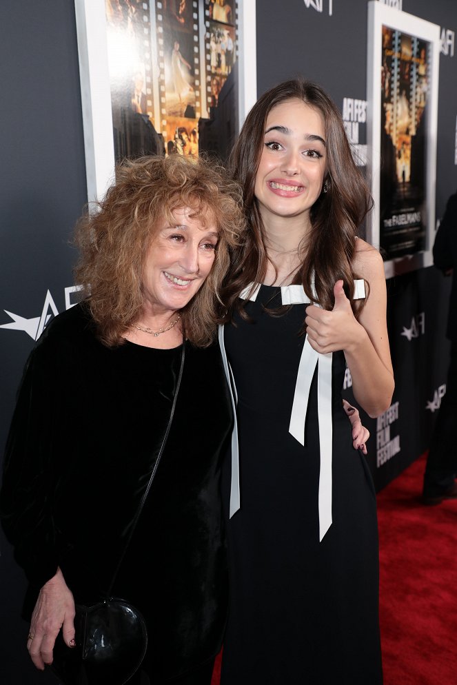 Fabelmanovi - Z akcí - Special screening of THE FABELMANS at the AFI Fest at the TCL Chinese Theatre on November 06, 2022 in Hollywood, CA, USA - Anne Spielberg, Julia Butters