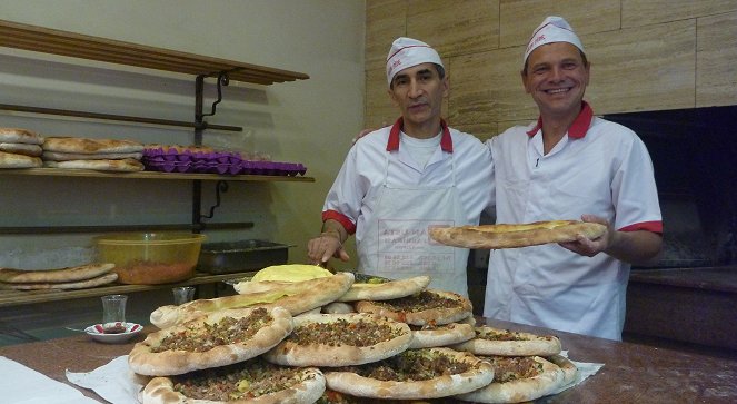 S kuchárom okolo sveta - Le Globe-cooker : La Turquie - Z filmu
