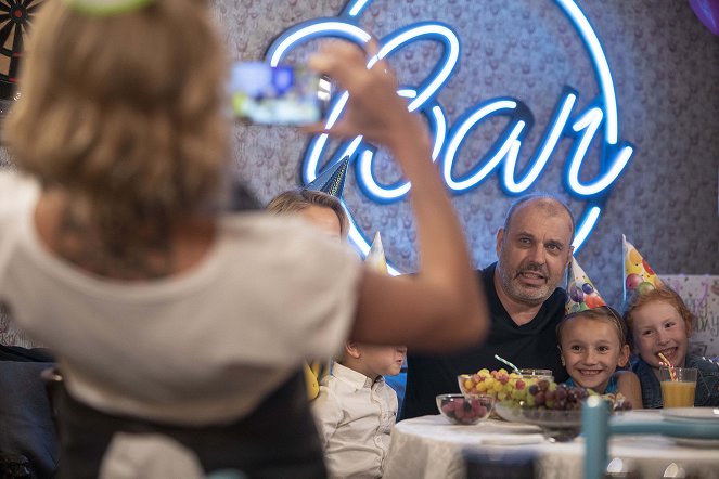 Ordinace v růžové zahradě - Budu čekat - Photos - Petr Rychlý