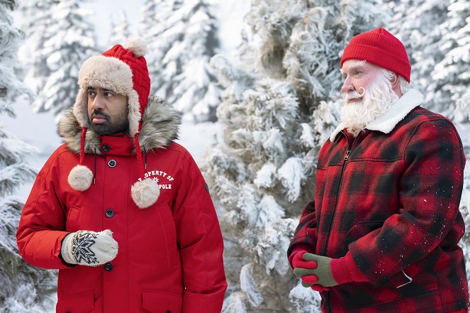 Santa Clausovia - Cesta do Kolísavého lesa - Z filmu - Kal Penn, Tim Allen