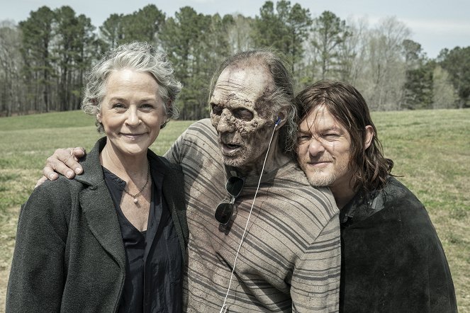Walking Dead - Season 11 - Odpočívajte v pokoji - Z nakrúcania - Melissa McBride, Norman Reedus