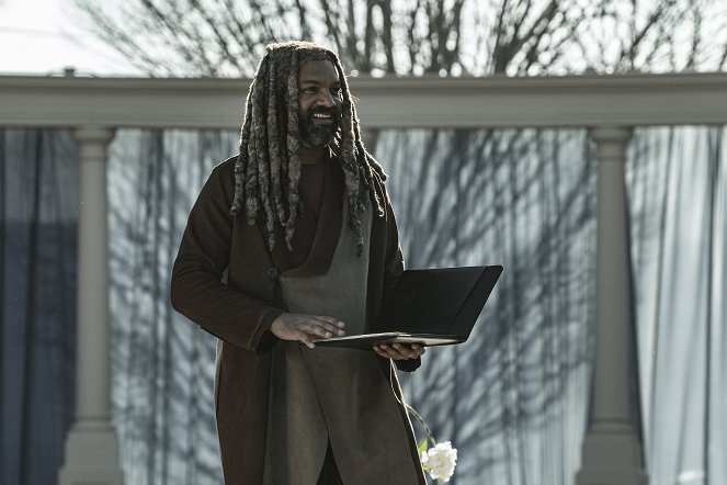 Živí mrtví - Série 11 - Odpočívej v pokoji - Z filmu - Khary Payton