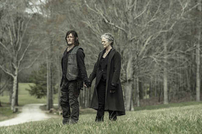 Żywe trupy - Season 11 - Spoczywaj w pokoju - Z filmu - Norman Reedus, Melissa McBride