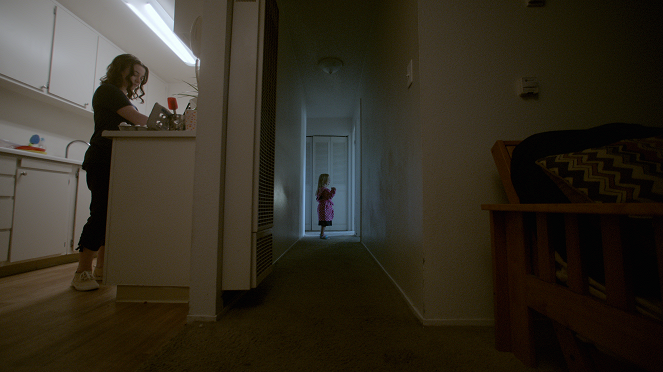 Megoldatlan rejtélyek - A 14-es lakás szelleme - Filmfotók