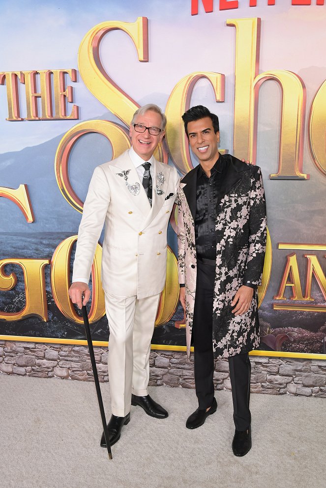 The School for Good and Evil - Eventos - World Premiere Of Netflix's The School For Good And Evil at Regency Village Theatre on October 18, 2022 in Los Angeles, California - Paul Feig, Soman Chainani