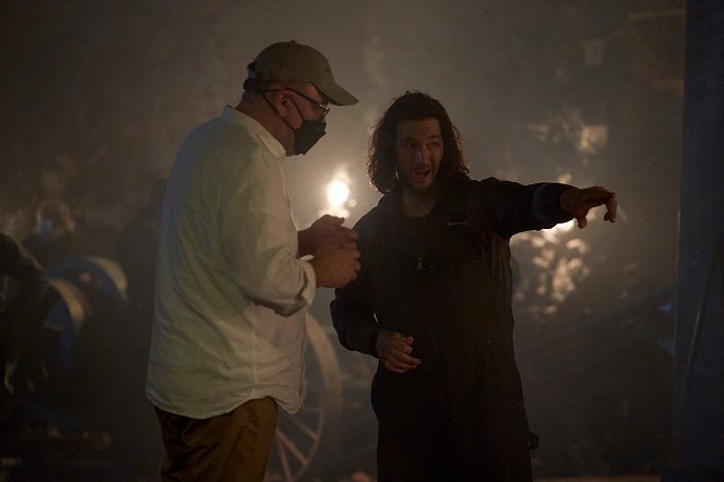 Guillermo del Toro: Rémségek tára - A boncolás - Forgatási fotók - David Prior, Luke Roberts