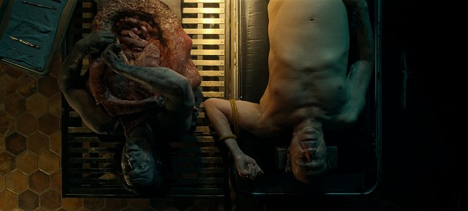 El gabinete de curiosidades de Guillermo del Toro - La autopsia - De la película - F. Murray Abraham