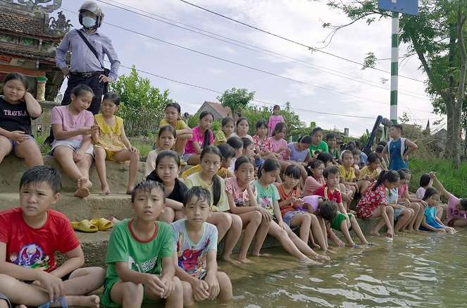 Vietnam - Schwimmen um zu überleben - Film