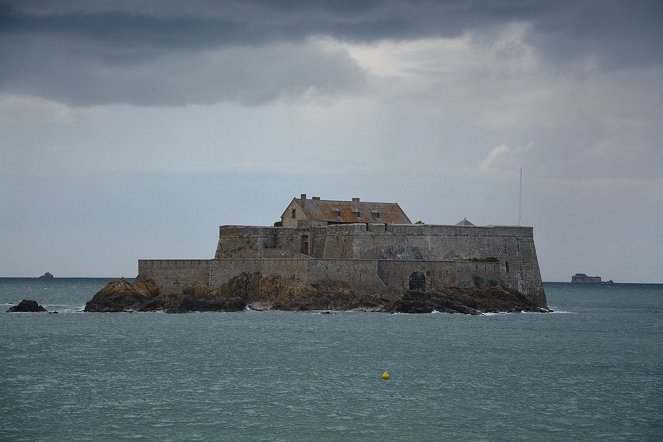 Francouzské námořní pevnosti - Z filmu
