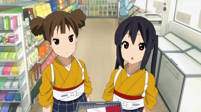 K-ON! - Romi Juri! - Kuvat elokuvasta