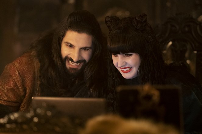 What We Do in the Shadows - Die Sirene - Filmfotos