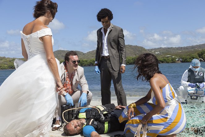 Deadly Tropics - Hochzeit mit Hindernissen - Filmfotos