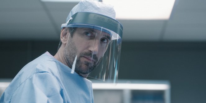 Transplant - Season 3 - Fracture - Z filmu