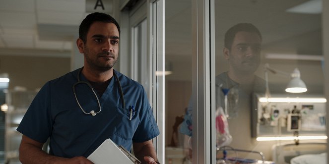 Transplant - Season 3 - Hospital Beige - Z filmu