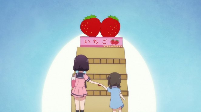 Blend-S - Busy with Bananas and Strawberries - Photos