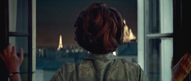 El viaje a París de la señora Harris - De la película