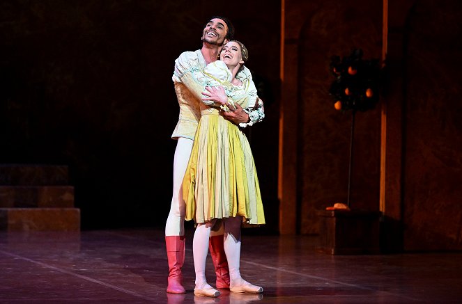 Der Widerspenstigen Zähmung - Ballett von John Cranko nach William Shakespeare - Kuvat elokuvasta